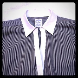 Brooks Brothers black & white fitted blouse sz 4